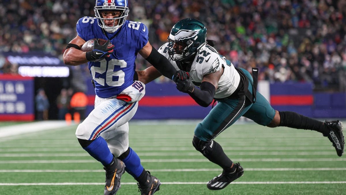 Eagles welcome RB Saquon Barkley with $37.75M deal