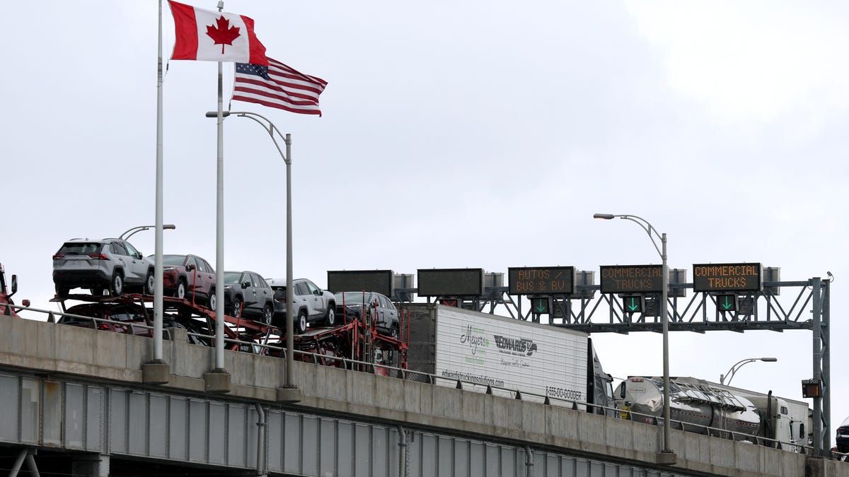 Canadians are furious about Trumps tariffs: Nobody expected the rug to be pulled