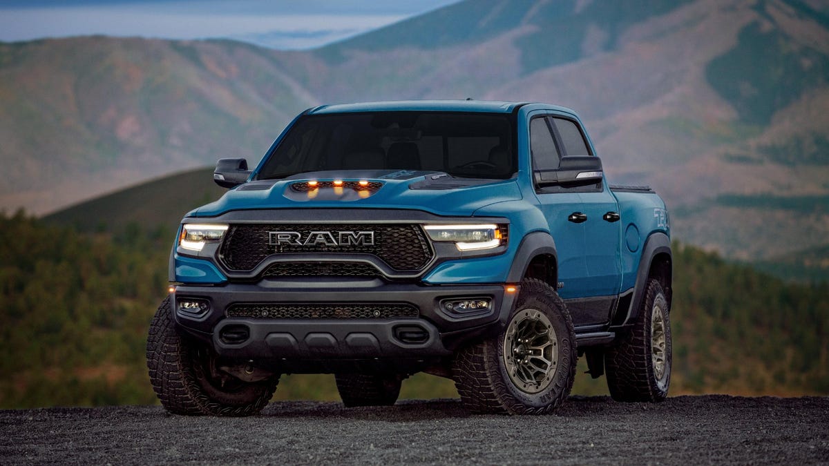 2023 Sees Full-Size Pickup Trucks Emerge as Top-Selling Vehicles in the U.S.