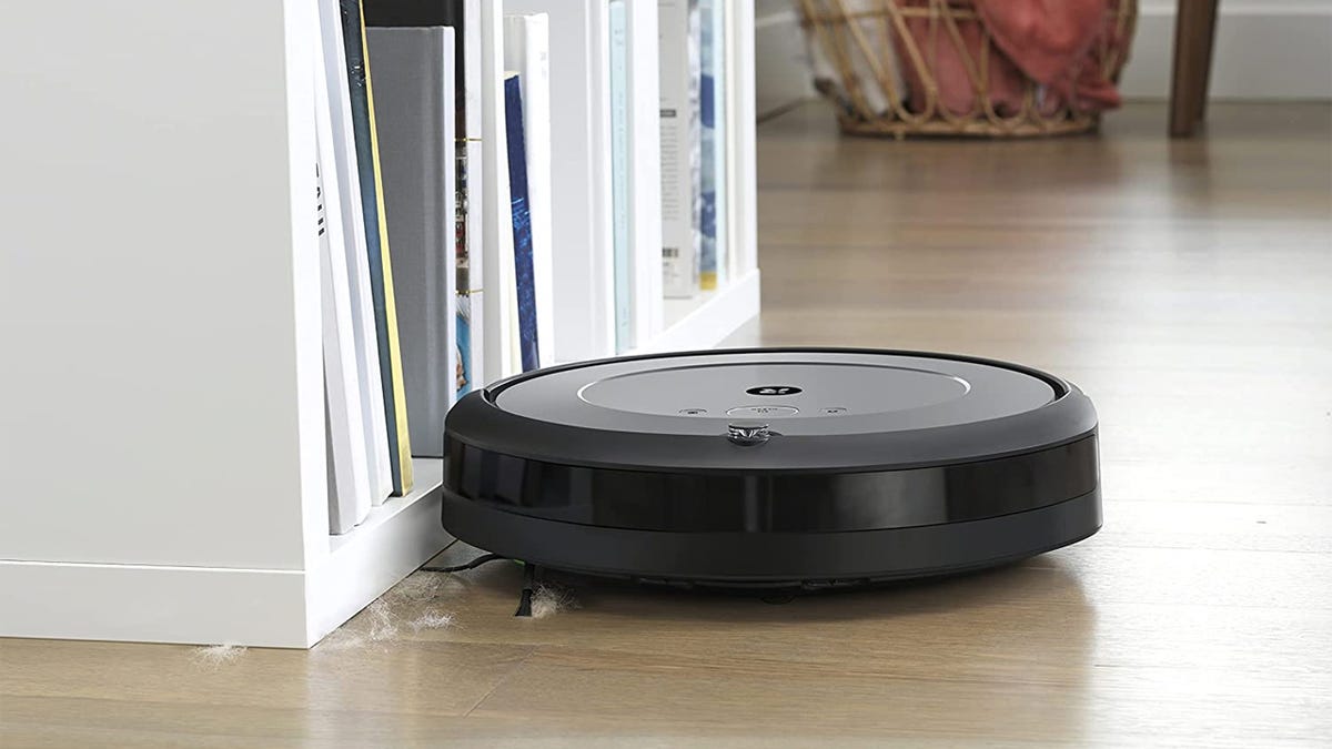 Grab the iRobot Roomba i2 Vacuum for $280 With Amazon Prime