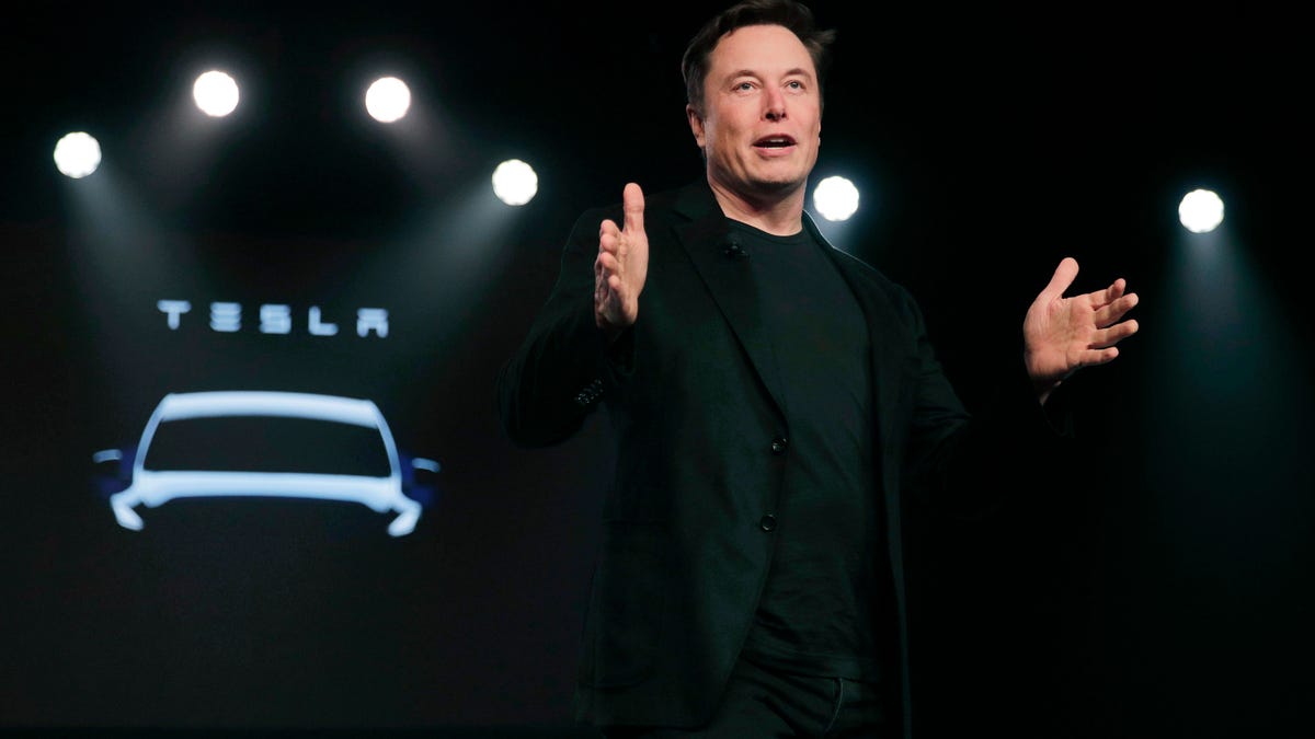 Lawsuit Blaming Tesla's Autopilot For Driver's Death Can Go To Trial ...