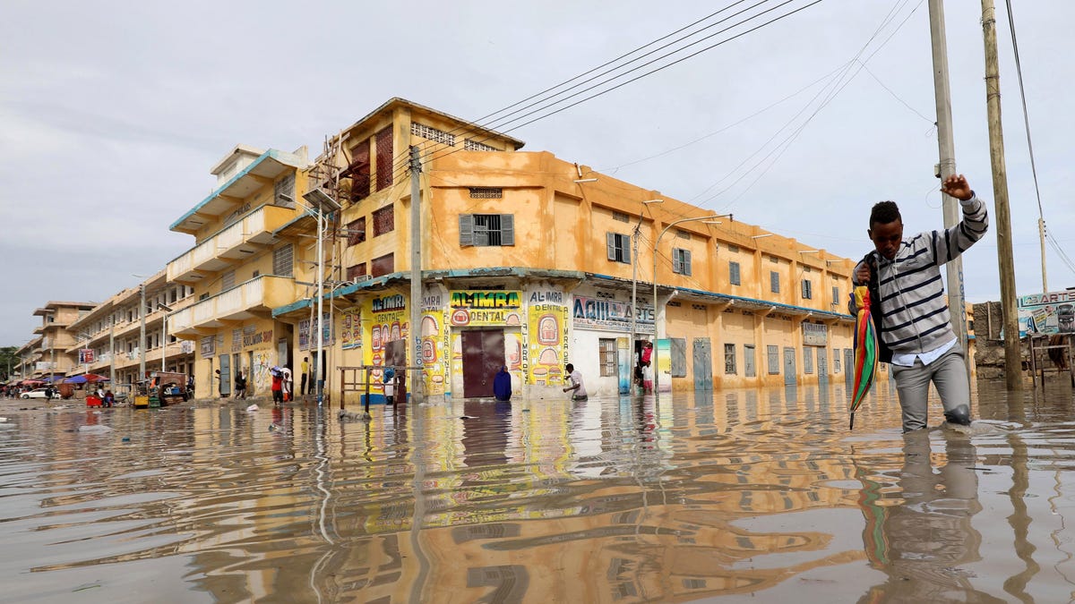 Tropical cyclone Sagar cause deaths and floods in Somalia, Djibouti