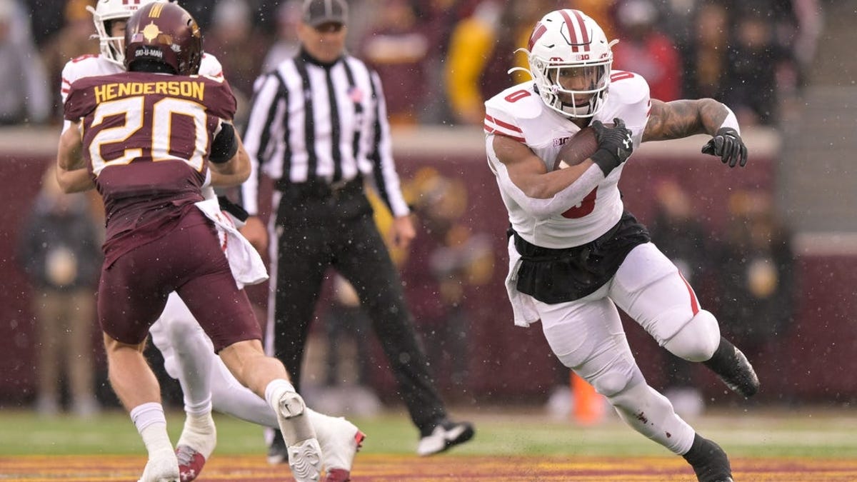 Braelon Allen sparks Wisconsin in win over Minnesota