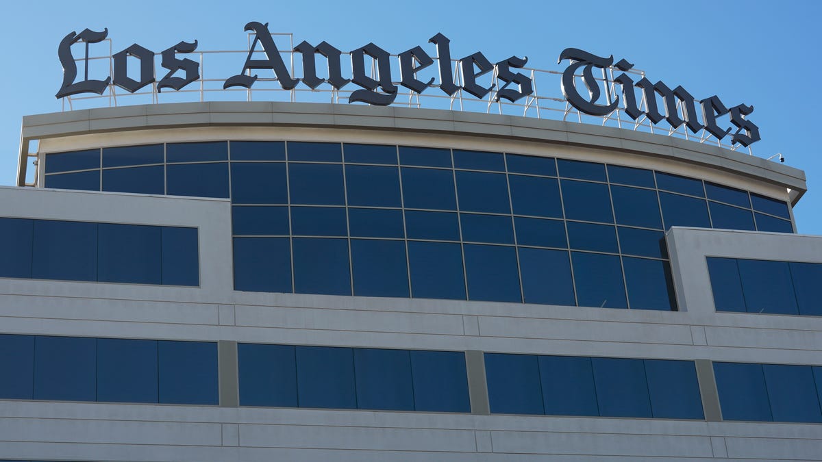 Los Angeles Times To Lay Off 20% Of Newsroom, One Of The Largest Staff ...