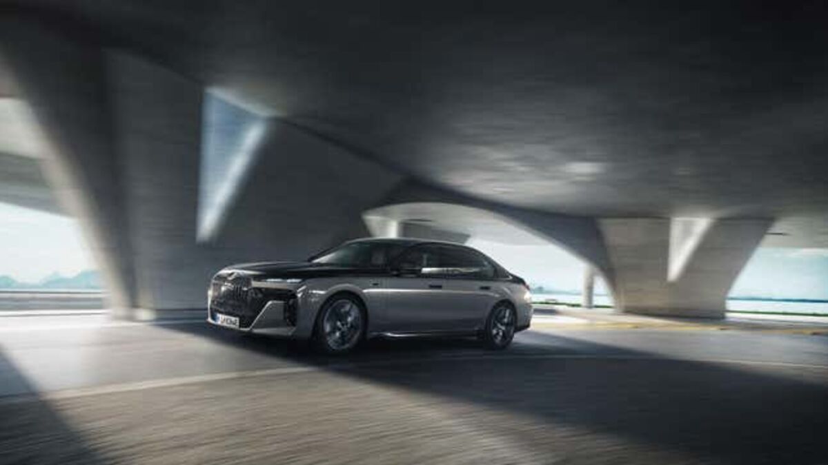 BMW Recalls More Than 14,000 EVs That Could Randomly Lose Power