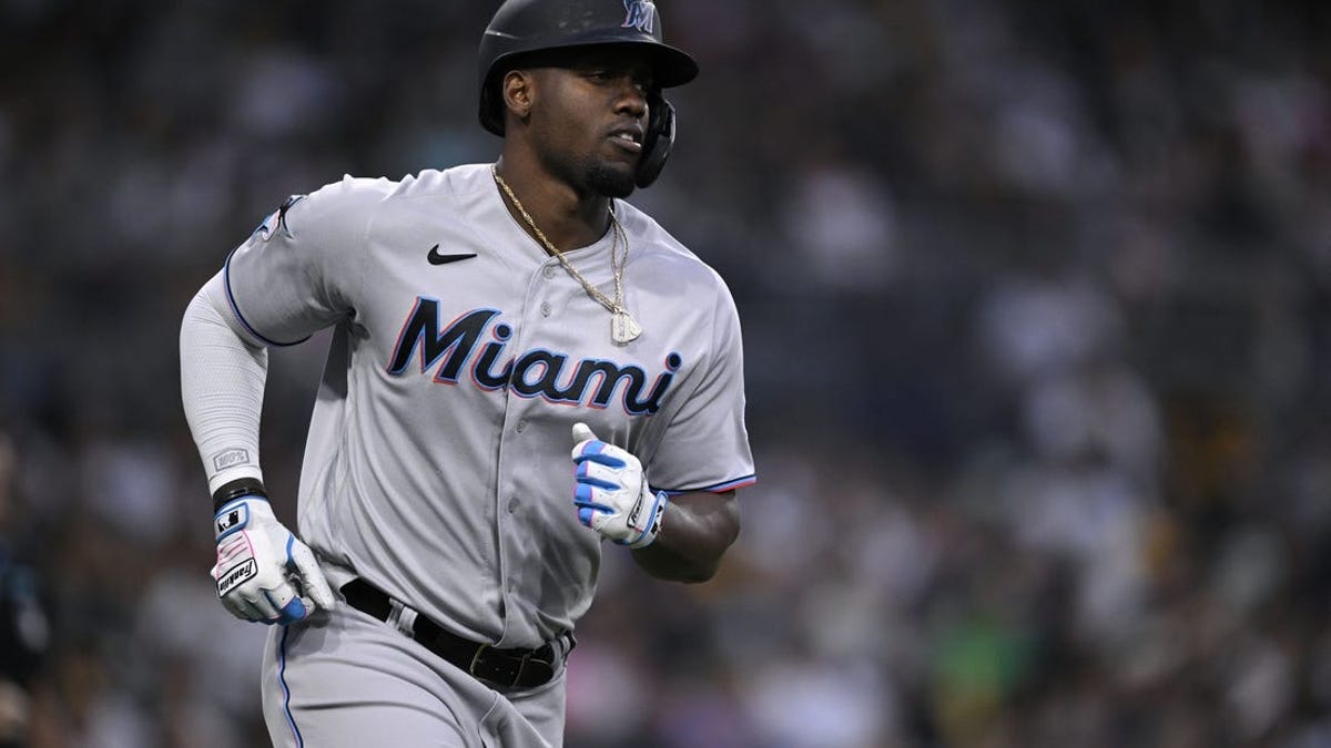 Marlins outfielder Jorge Soler unlikely to return this season