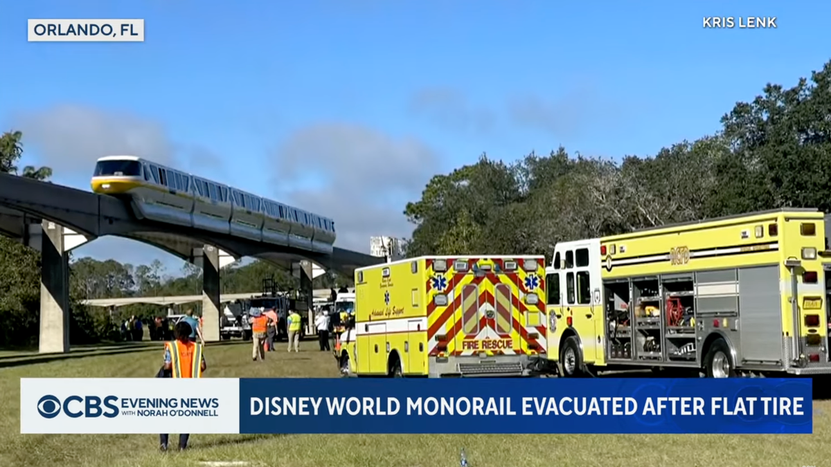 70 Disney World Guests Evacuated From Monorail With Flat Tire