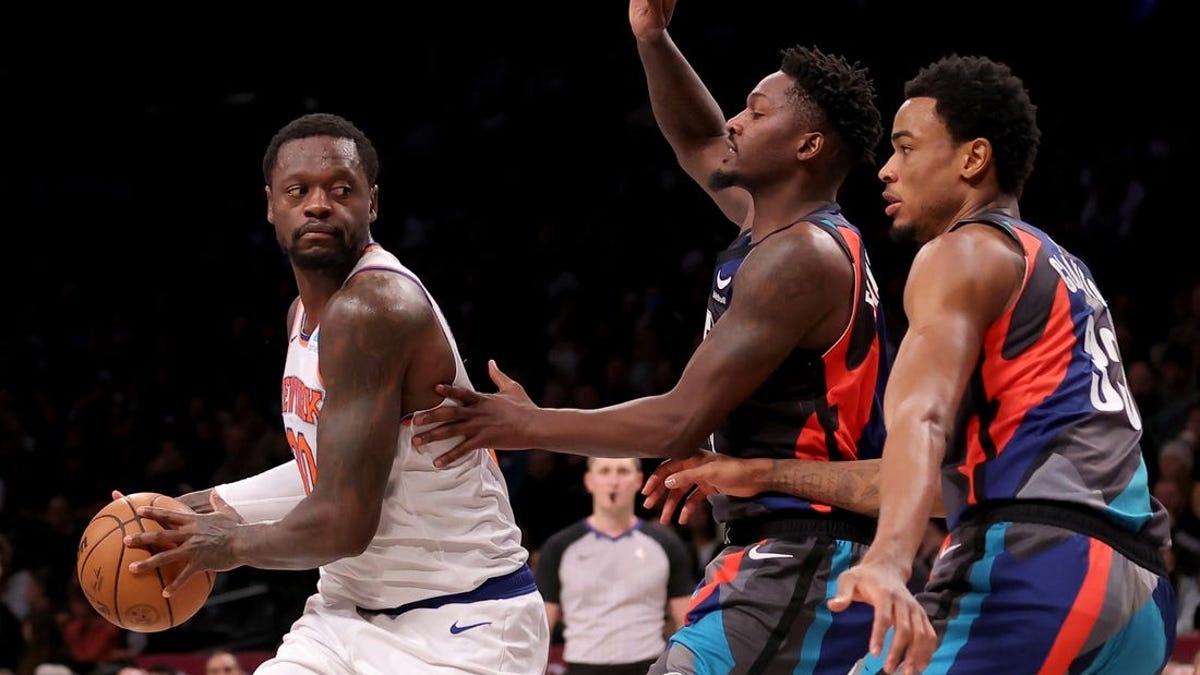 Knicks End Road Woes Vs. Nets, Win 121-102