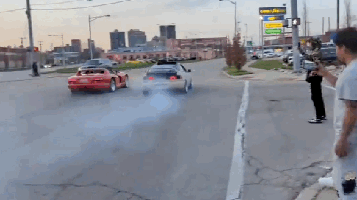 Dodge Vipers Wipes Out In Street Race With Acura Integra