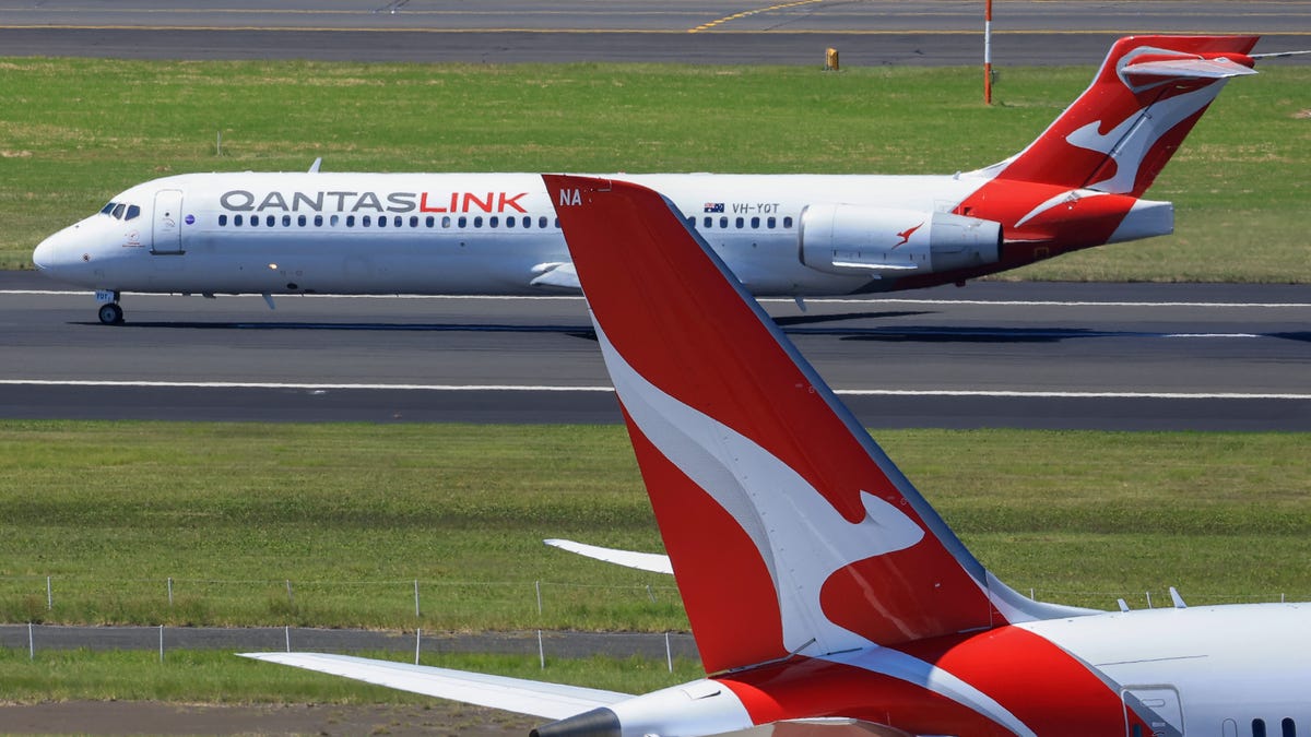 Qantas Pays Record Fine, Compensates Customers for Selling Tickets on Canceled Flights