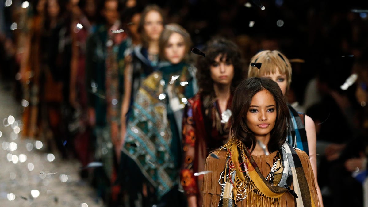 Burberry’s new collection will debut on the vanishing photo app Snapchat