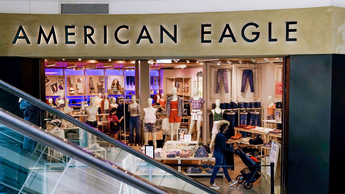 American Eagle Outfitters acquires Quiet Logistics for $360 million -  FreightWaves
