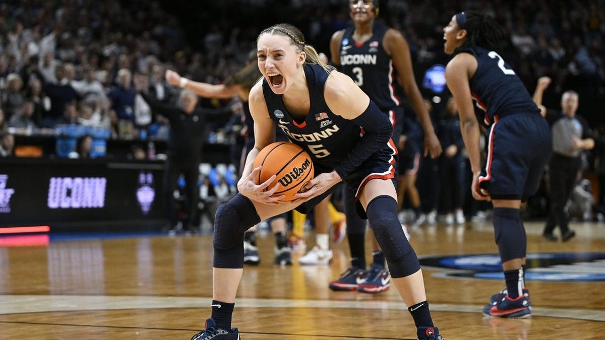 UConn's Paige Bueckers Has Habit Of Beating Iowa's Caitlin Clark