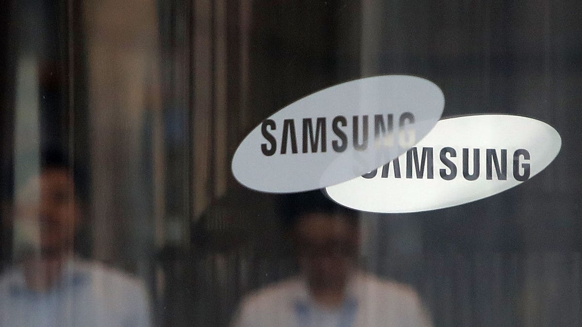 Samsung is reportedly investing $44 billion in a Texas semiconductor hub, a boost to U.S. chipmaking