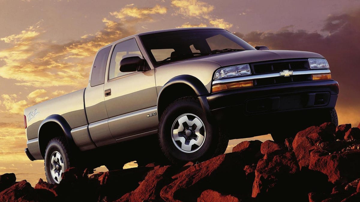 There Was Once A Glorious Compact Chevy ZR2 Truck