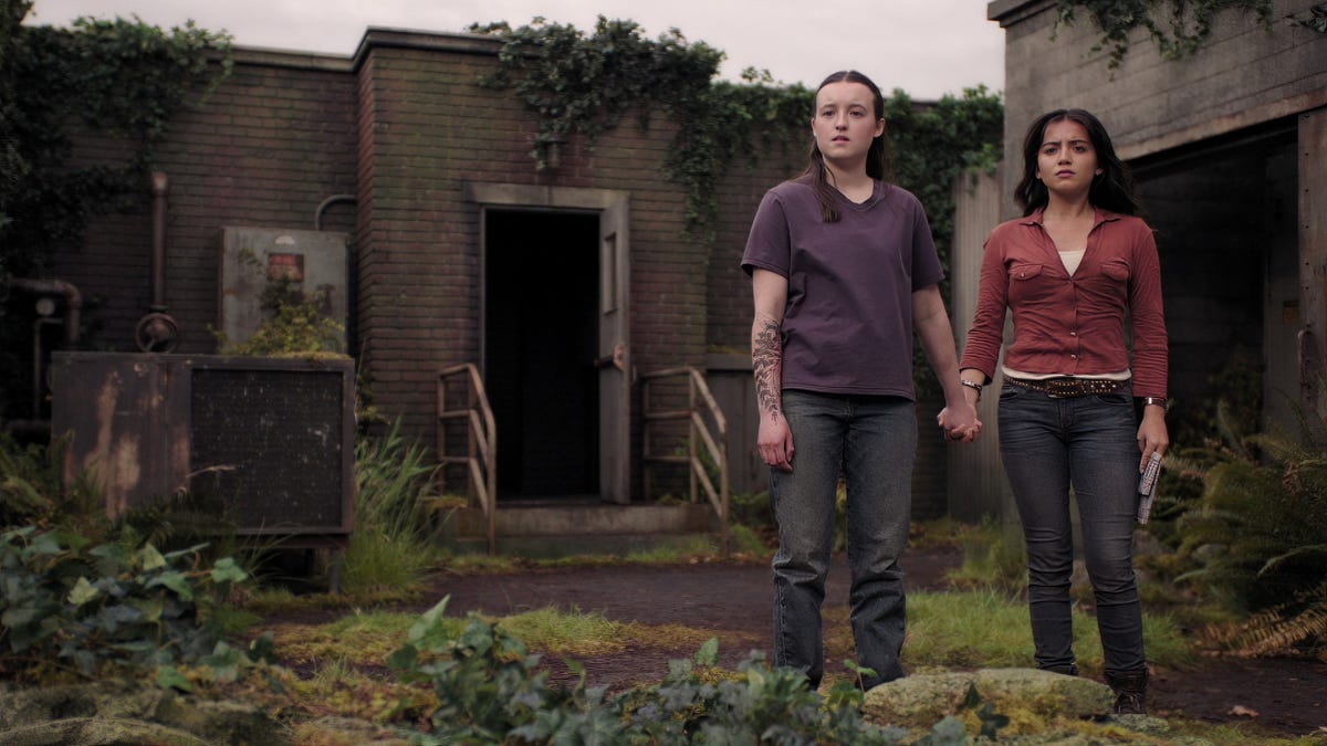 The Last Of Us Fans Are Divided On The Show’s Ellie And Dina Romance