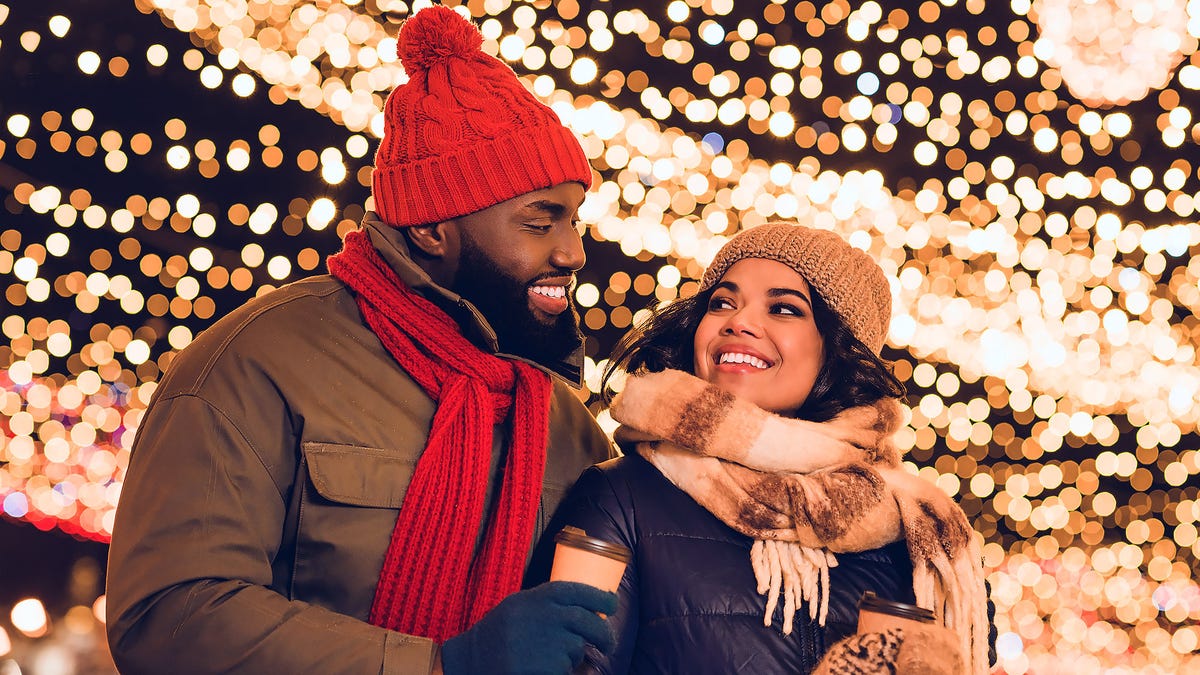 Individuals Clarify How They’re Celebrating Cuffing Season