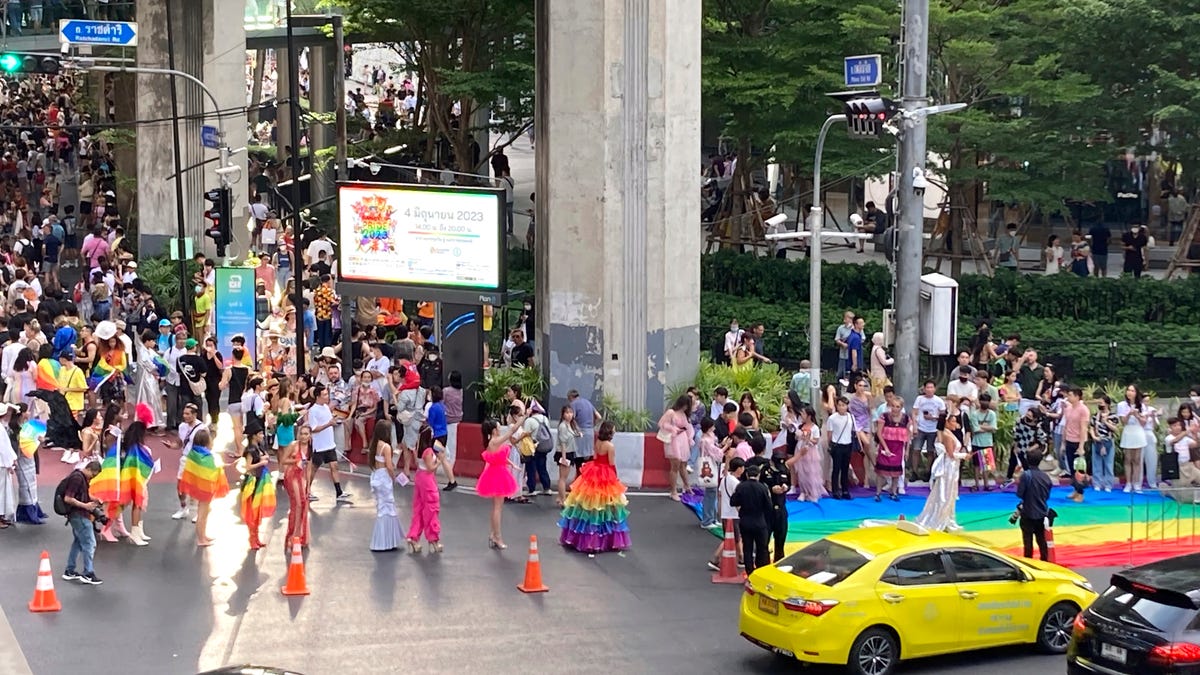 Thailand S LGBTQ Community Draws Tourists From China Looking To Be   8edf09479a329968d6efa383fd24507e 