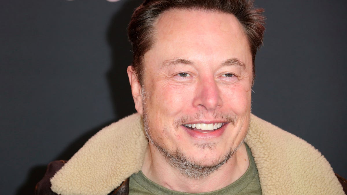 Elon Musk Shares Tweet Falsely Claiming 'Media Blackout' in Death of Georgia College Student