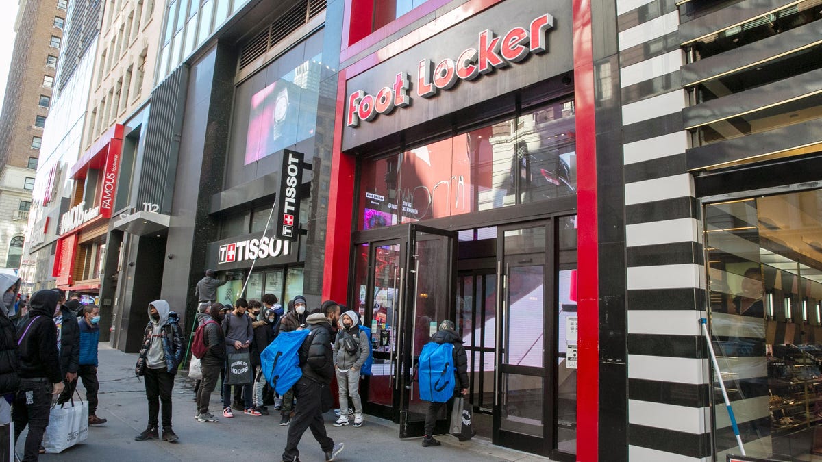 Foot Locker Is Shuttering 400 Locations in North America