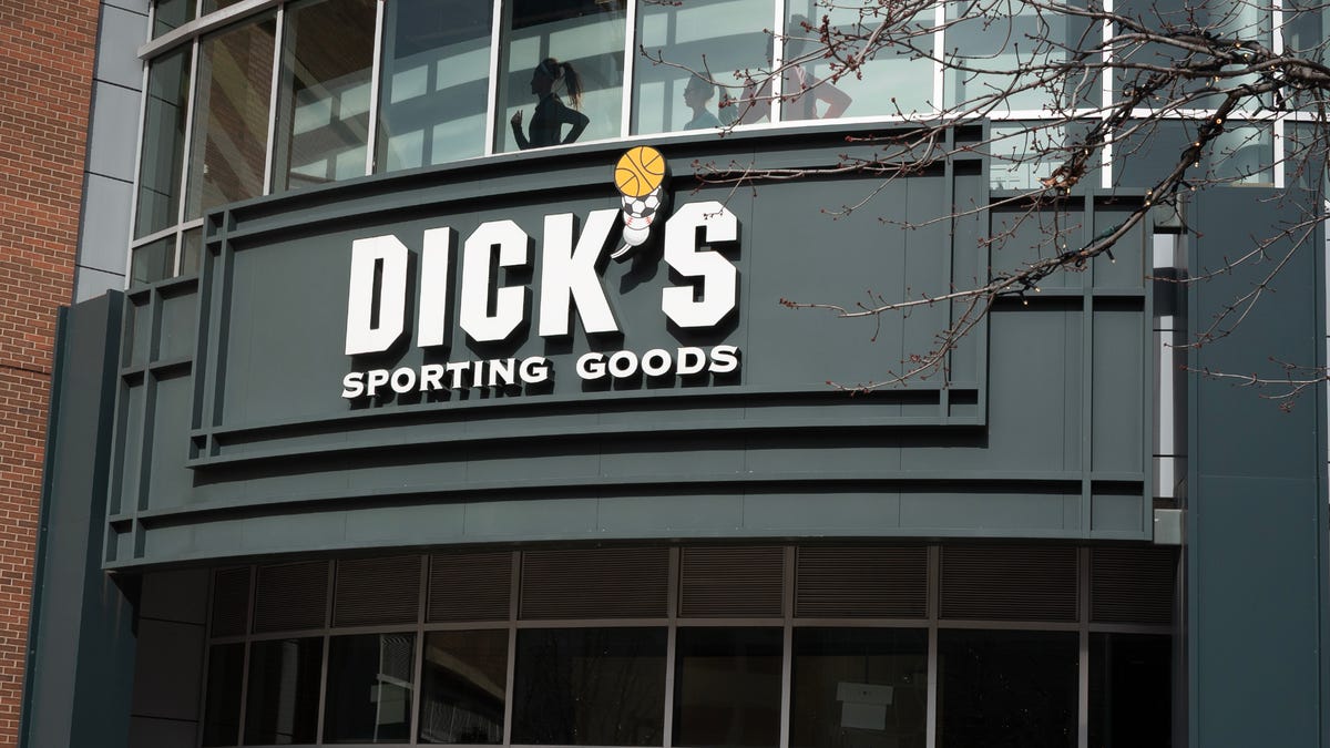 Dick's Sporting Goods is buying Foot Locker