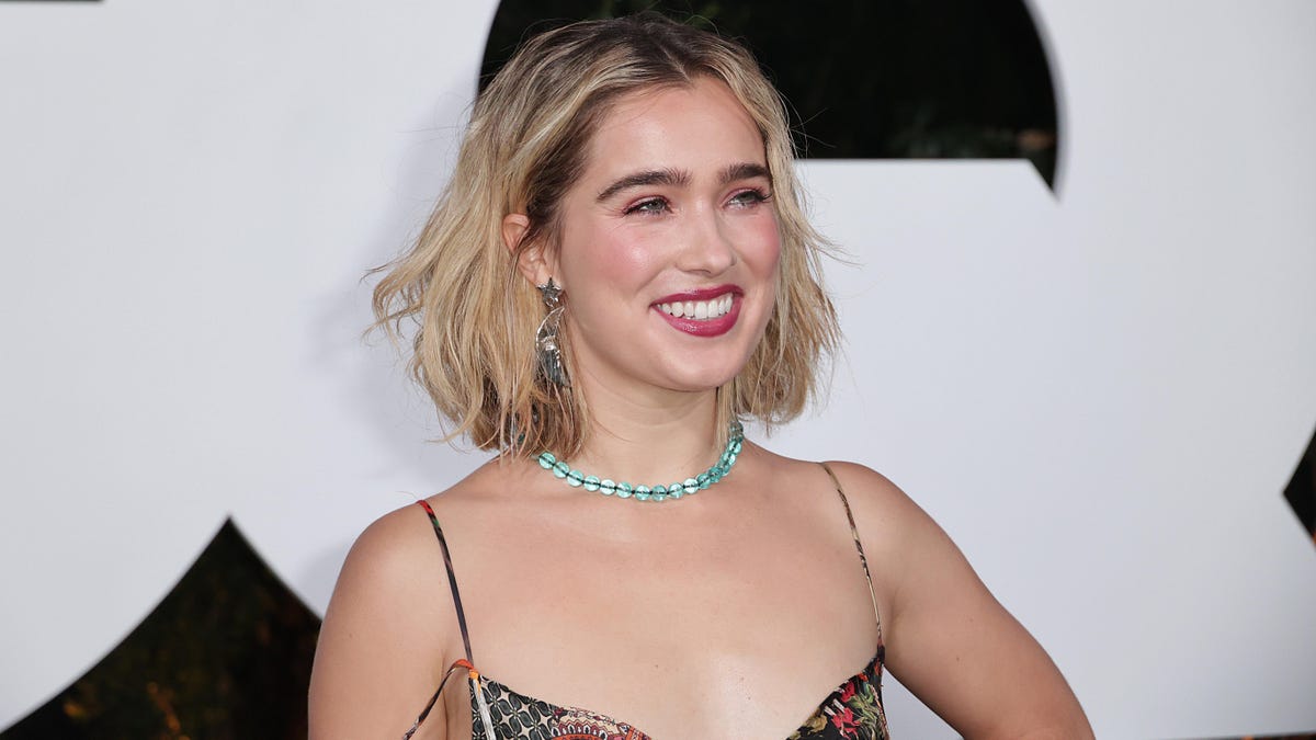 The White Lotus: Haley Lu Richardson fan casts season 3