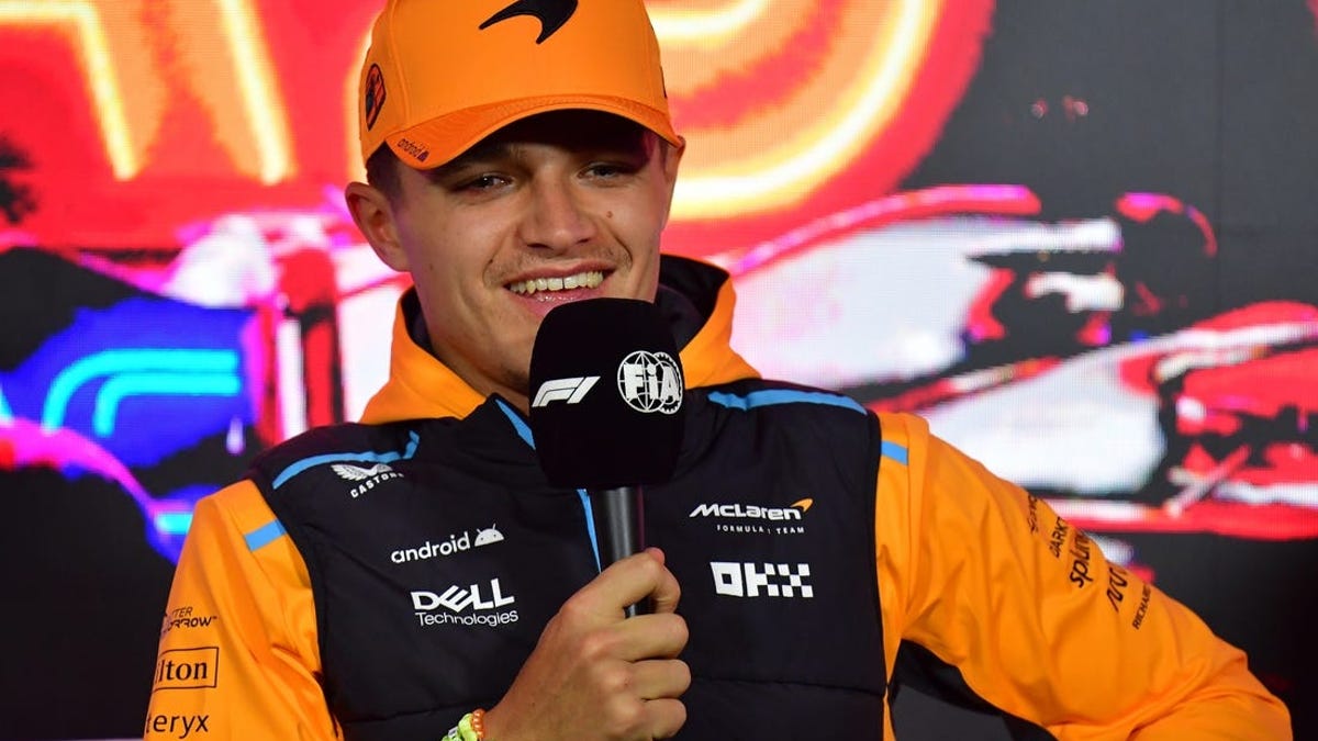 Lando Norris signs contract extension with F1's McLaren