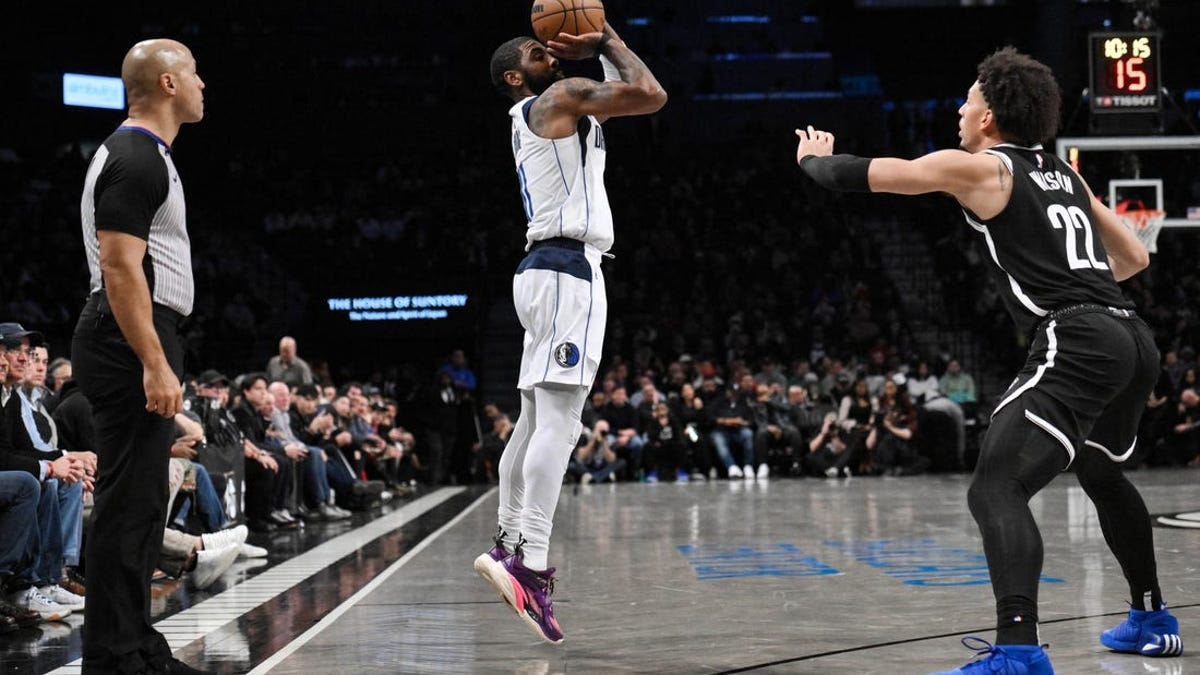 Kyrie Irving drops 36 on old team as Mavericks handle Nets