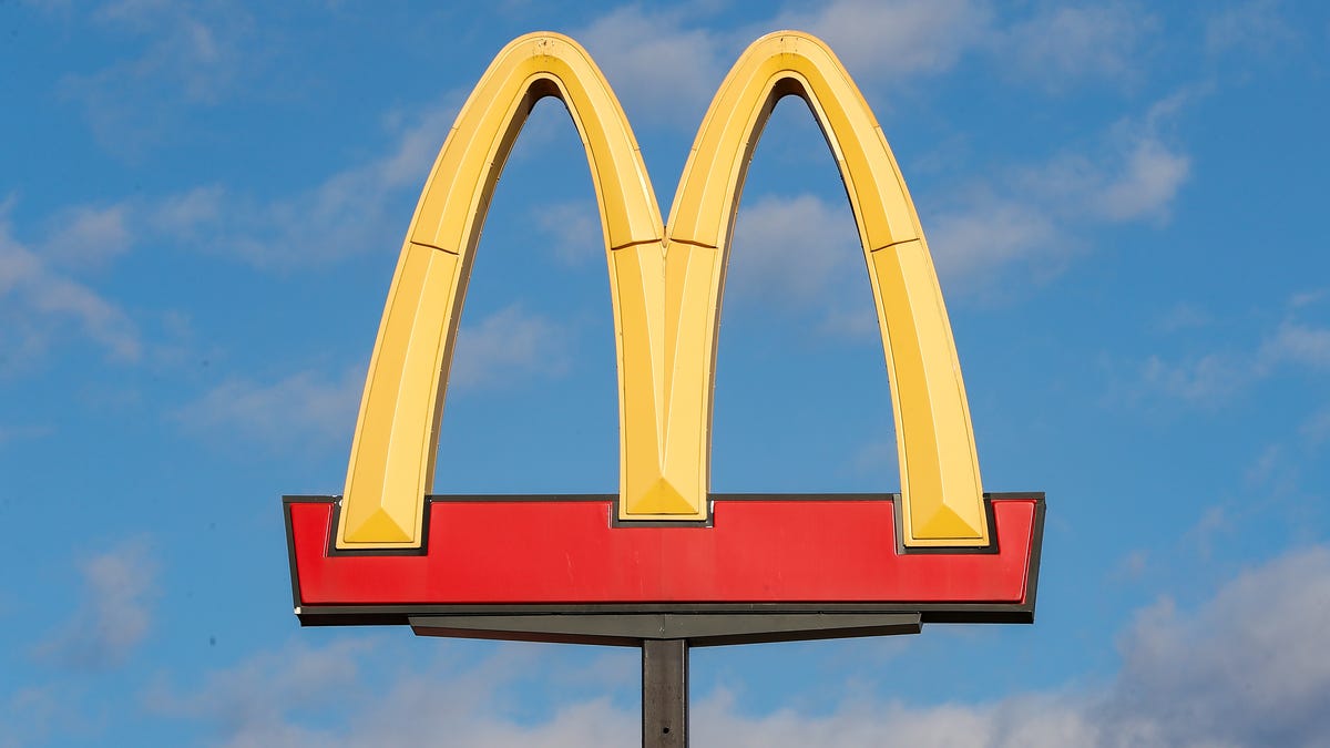 McDonald’s  deal is a “psychological” success, analysts say