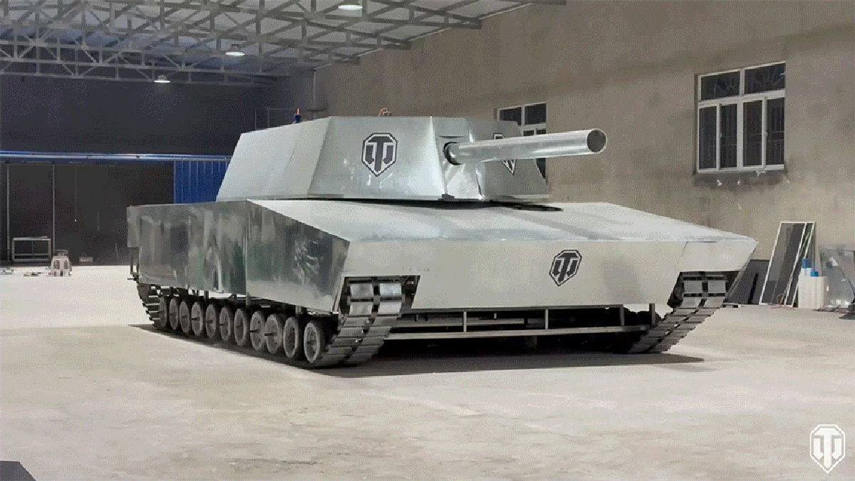 This Tank Simulator Is Pretty Much Just A Tank