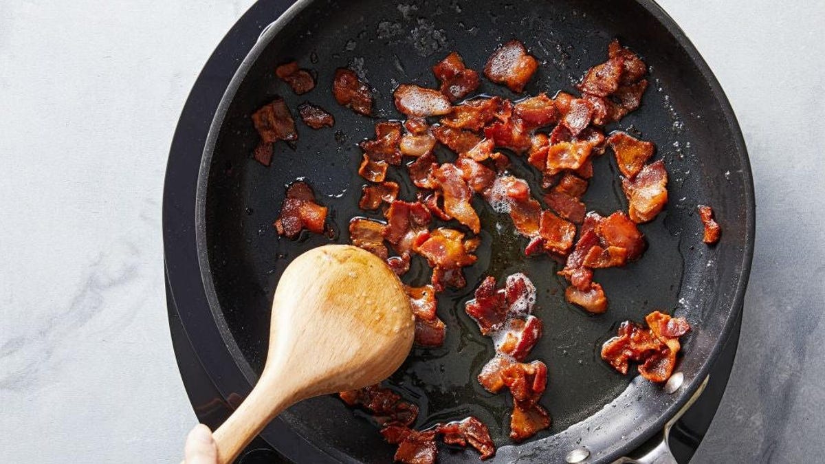Your bacon grease is liquid gold—here's how to use it