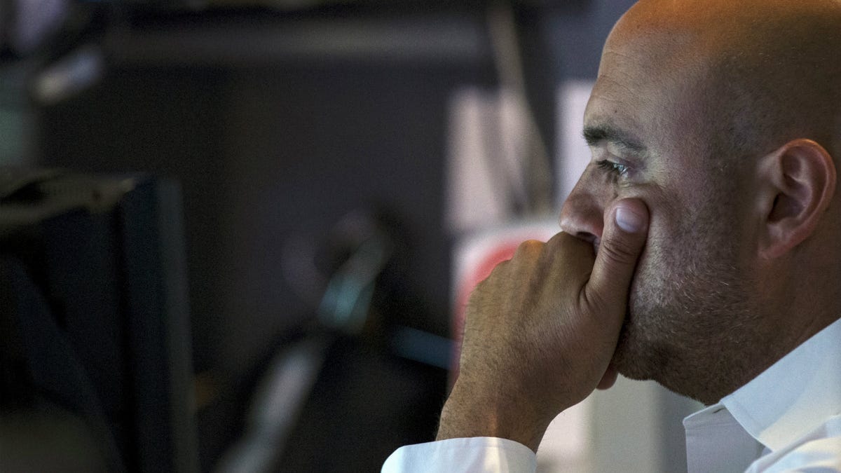 when does the new york stock exchange start trading