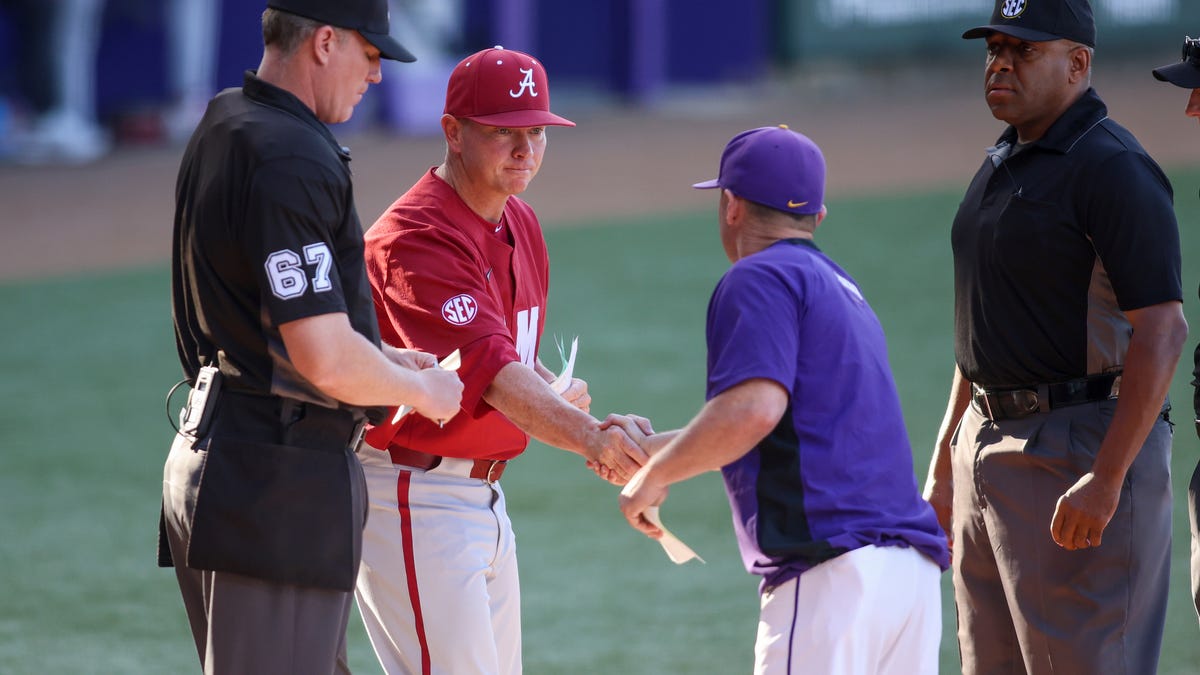 Something Weird's Going On With Alabama Baseball