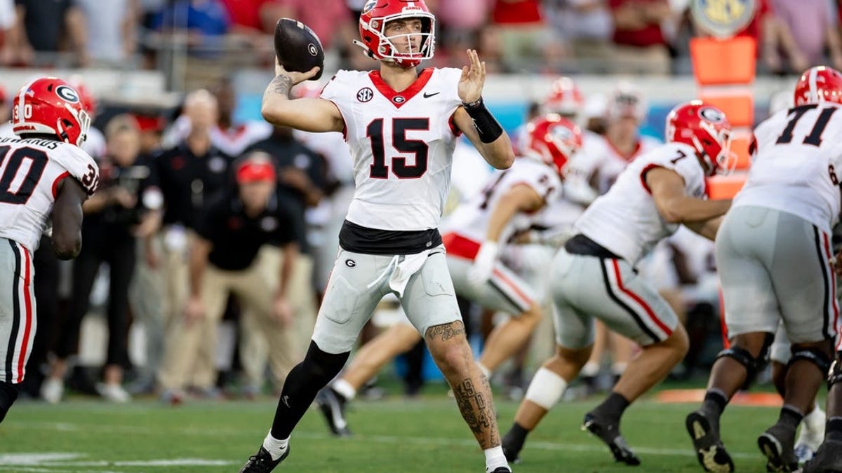 No. 2 Georgia Aims To Stave Off Upset Bid By No. 12 Missouri