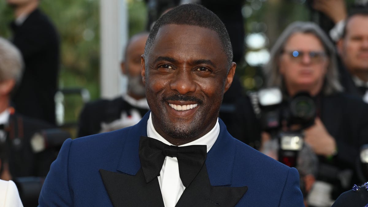 Idris Elba Back In Talks to Play The Next James Bond on '007' Franchise