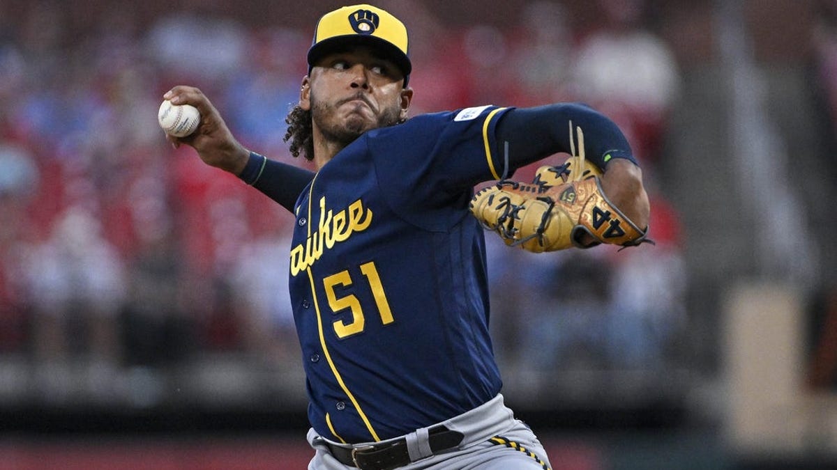 Peralta nearly throws birthday no-no, Brewers beat D'backs