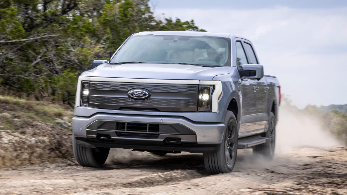 Ford Offers Dealers Up To ,500 To Sell More F-150 Lightnings