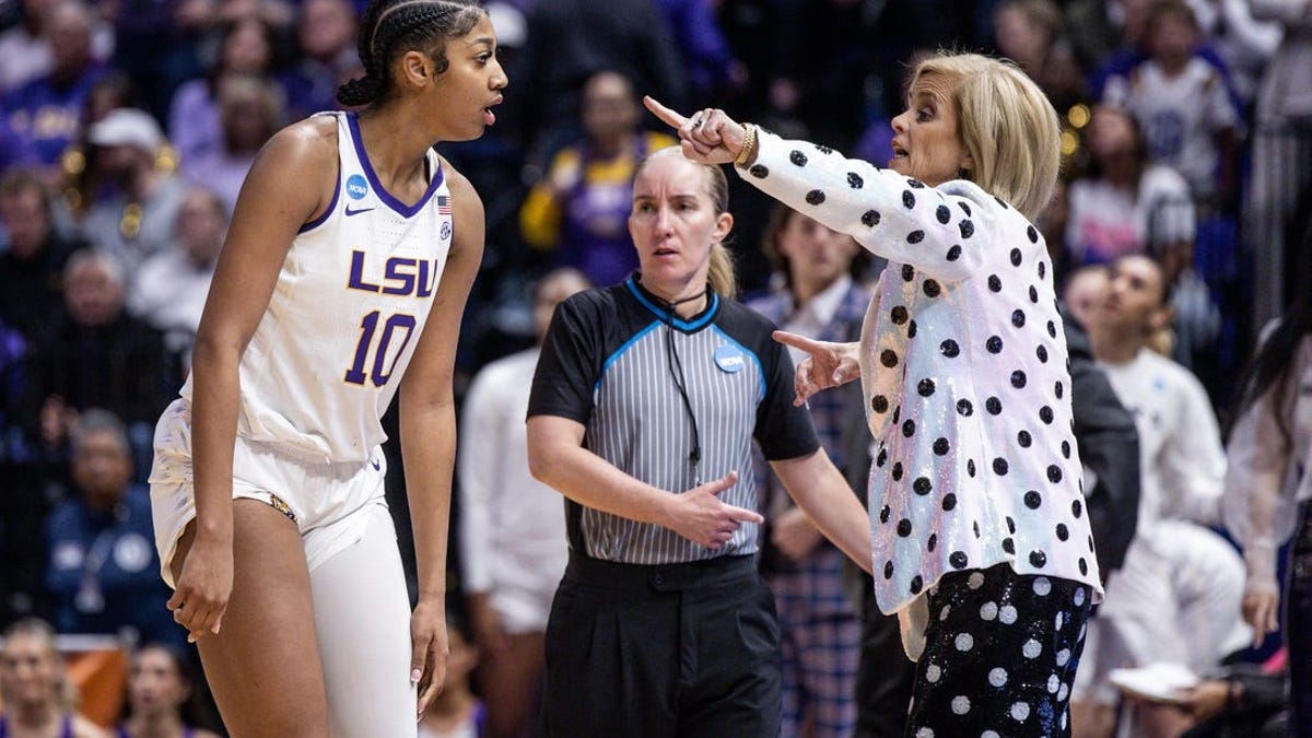 Kim Mulkey De LSU: ‘Decisión Del Entrenador’ De Enviar A La Banca A ...