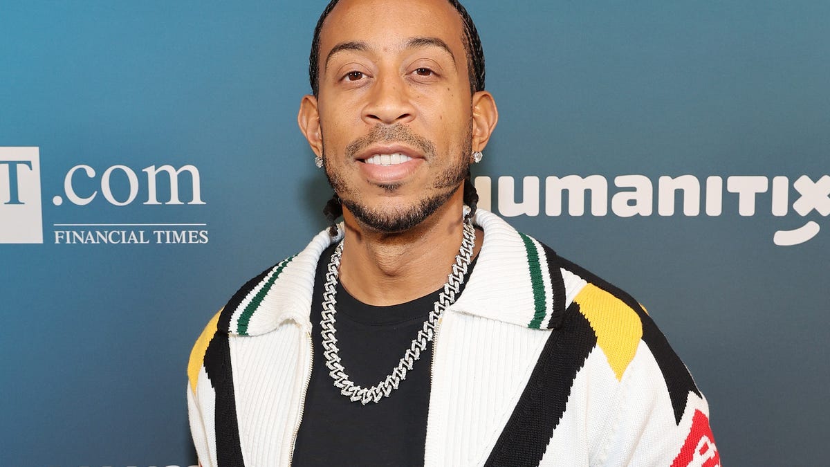 Black Twitter Is Hilariously Concerned About Ludacris Drinking Glacier Water in Alaska