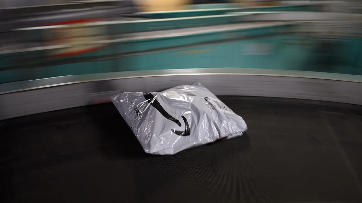 Los rastreadores colocados en los envases de Amazon revelan lo que realmente sucede con el reciclaje en las tiendas