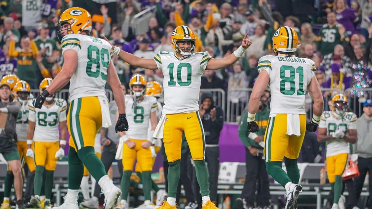 Jordan Love, Packers Win, Close In On Playoff Berth