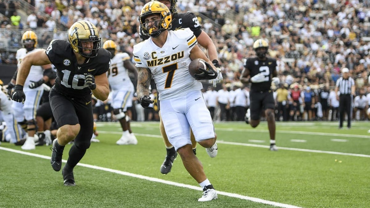 No. 23 Missouri Rolls To 38-21 Win Over Vandy