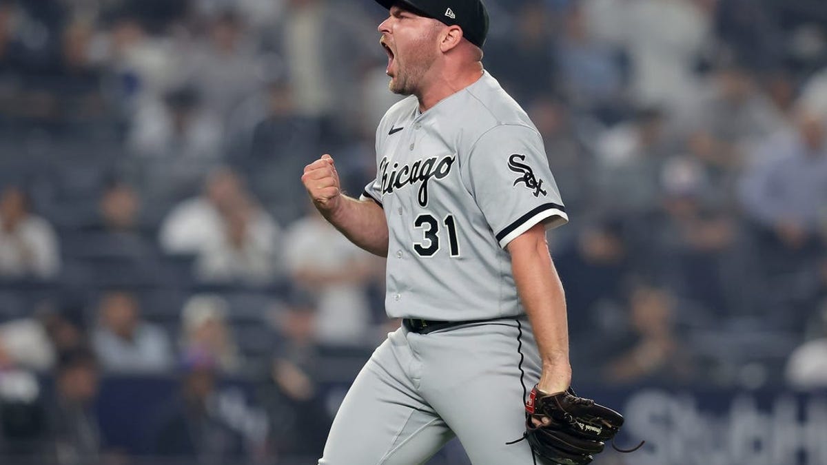 Lucas Giolito Pitches 6 Hitless Innings in Chicago White Sox Win vs Yankees