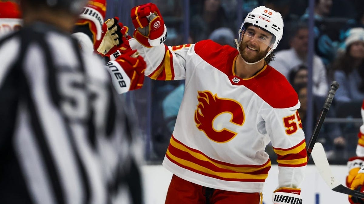 Flames' Mangiapane suspended 1 game by NHL for cross-checking Kraken's  McCann