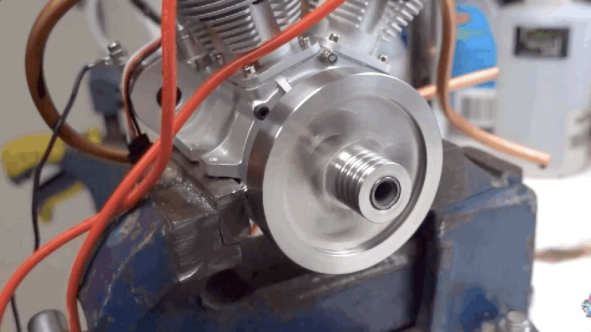Mini Harley-Davidson Panhead Engine Actually Runs; Sounds Epic