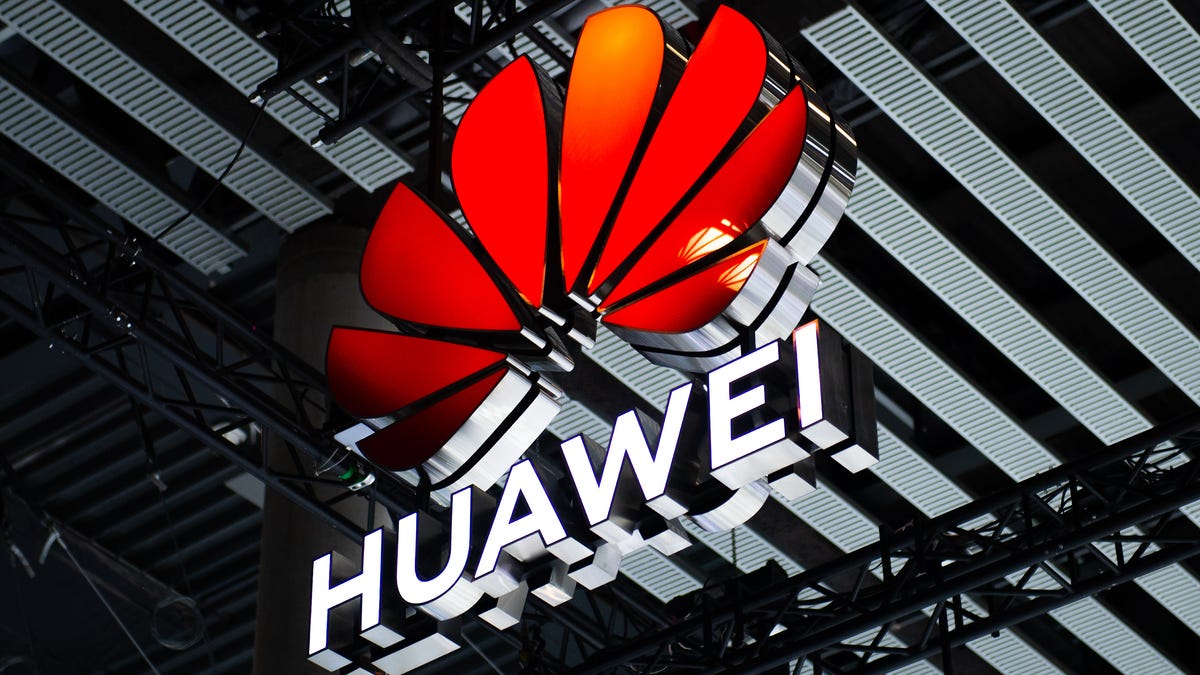 Huawei is secretly funding U.S. research despite being blacklisted, report says