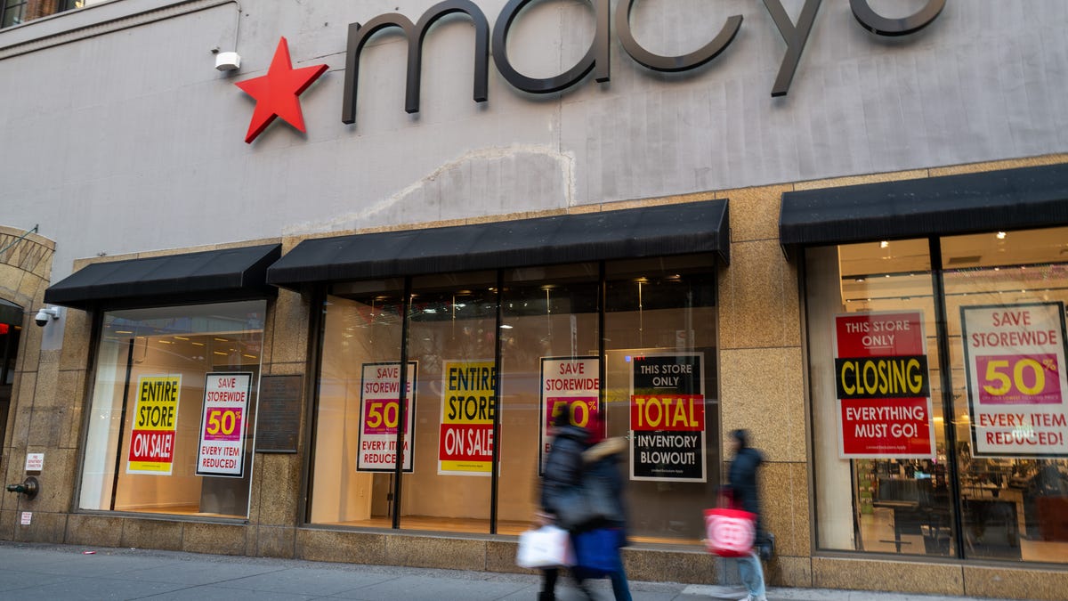 Macy's stock slides as tariffs and soft guidance worry investors