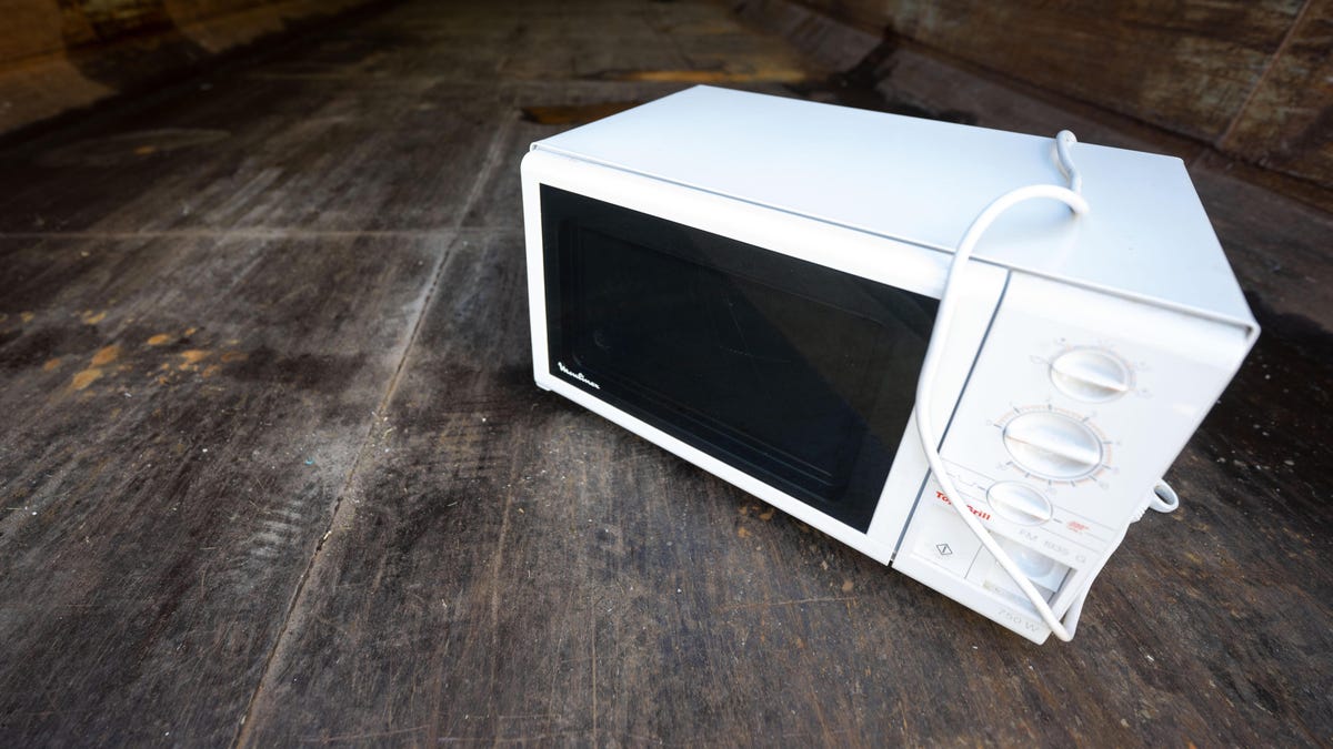 Don't Put Car Keys In The Microwave to Stop Hackers and Thieves