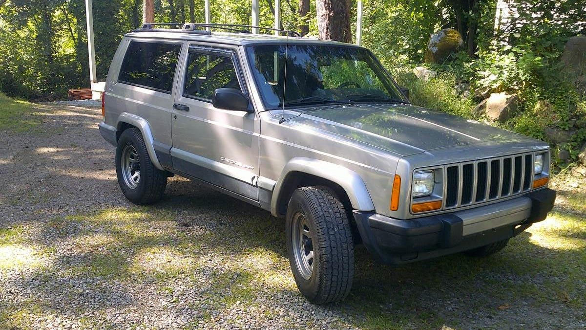 At ,500, Is This 2000 Jeep Cherokee Sport The 4X4 For You?