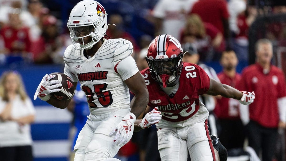 Indiana vs. Louisville Football - Lucas Oil Stadium